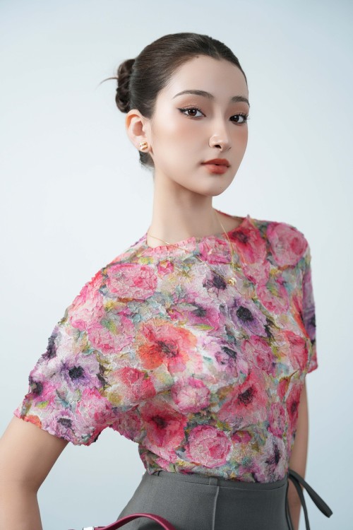 Sixdo Multicolor Floral Woven Blouse